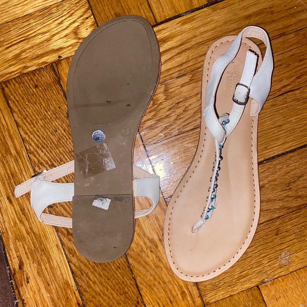 CHARLOTTE RUSSE Sandals - Picture 2 of 4